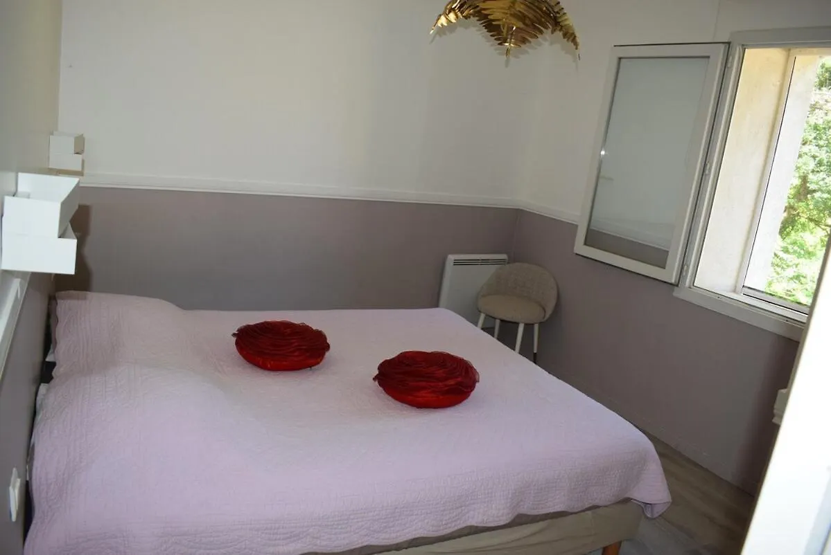 Maison Climatisee - Vallee Du Tarn - Bord D'Eau Trébas Semesterbostad